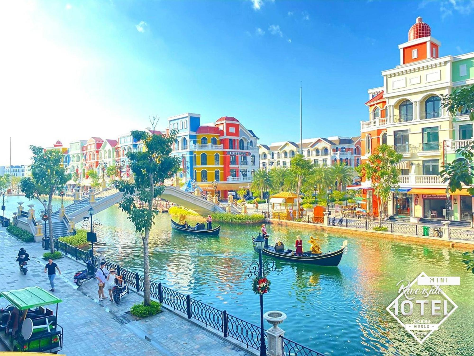 Riverside Mini Hotel Grand World Phu Quoc Exteriör bild