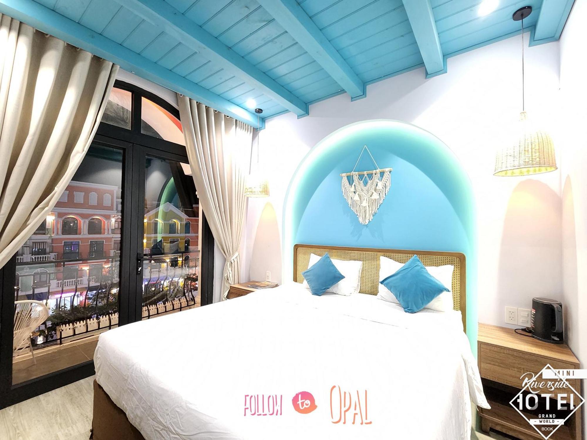 Riverside Mini Hotel Grand World Phu Quoc Exteriör bild