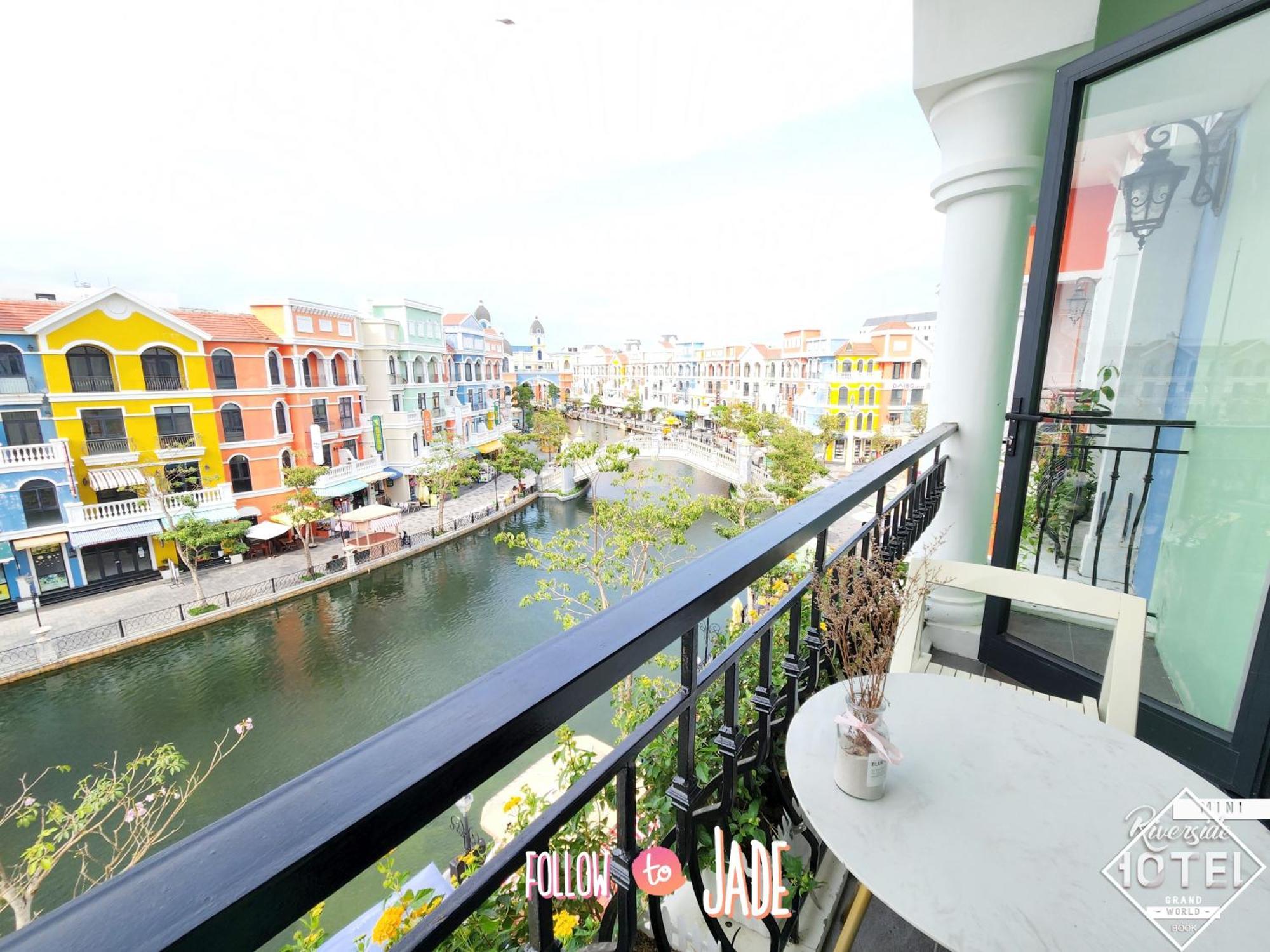 Riverside Mini Hotel Grand World Phu Quoc Exteriör bild